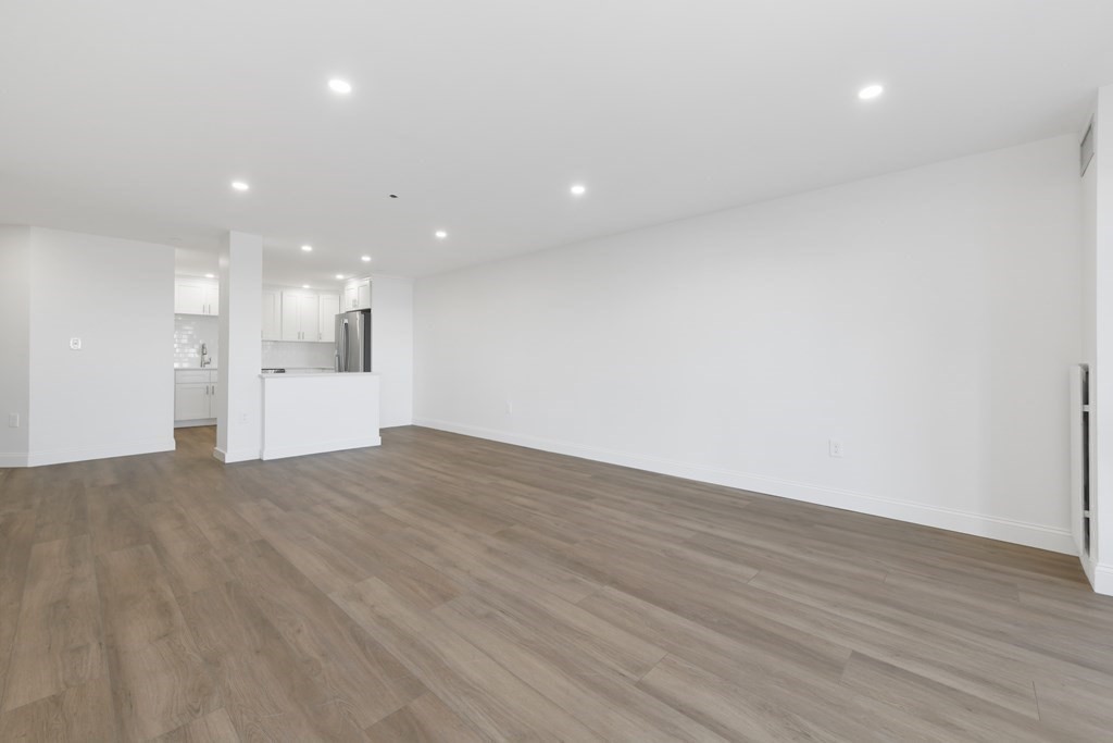 1001 Marina Drive # 602E