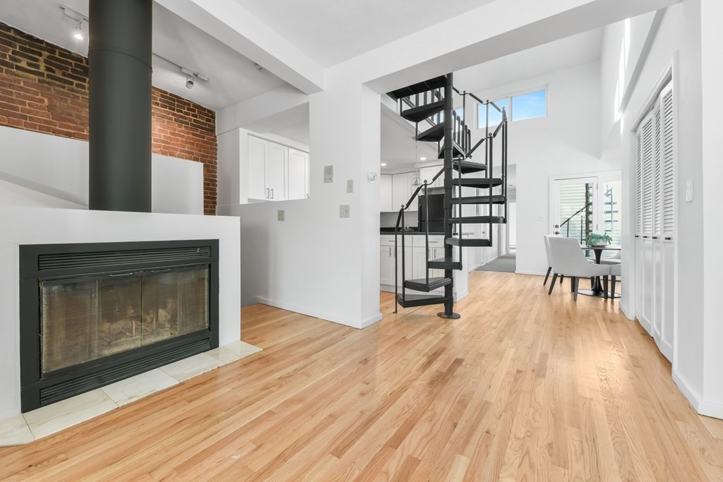 159 Dorchester St # 3