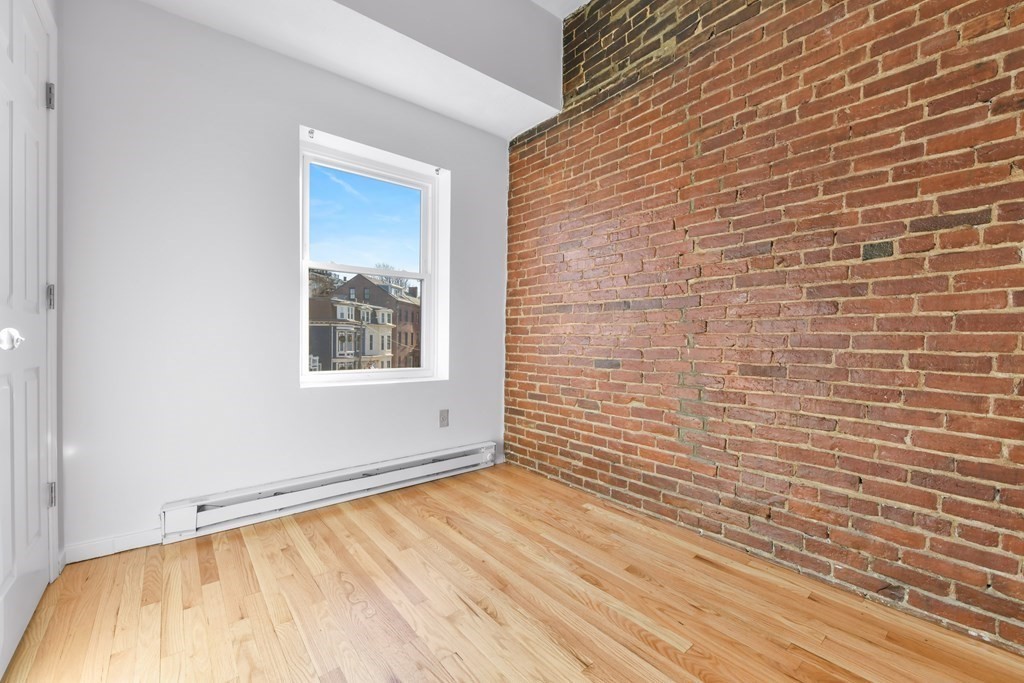 159 Dorchester St # 3