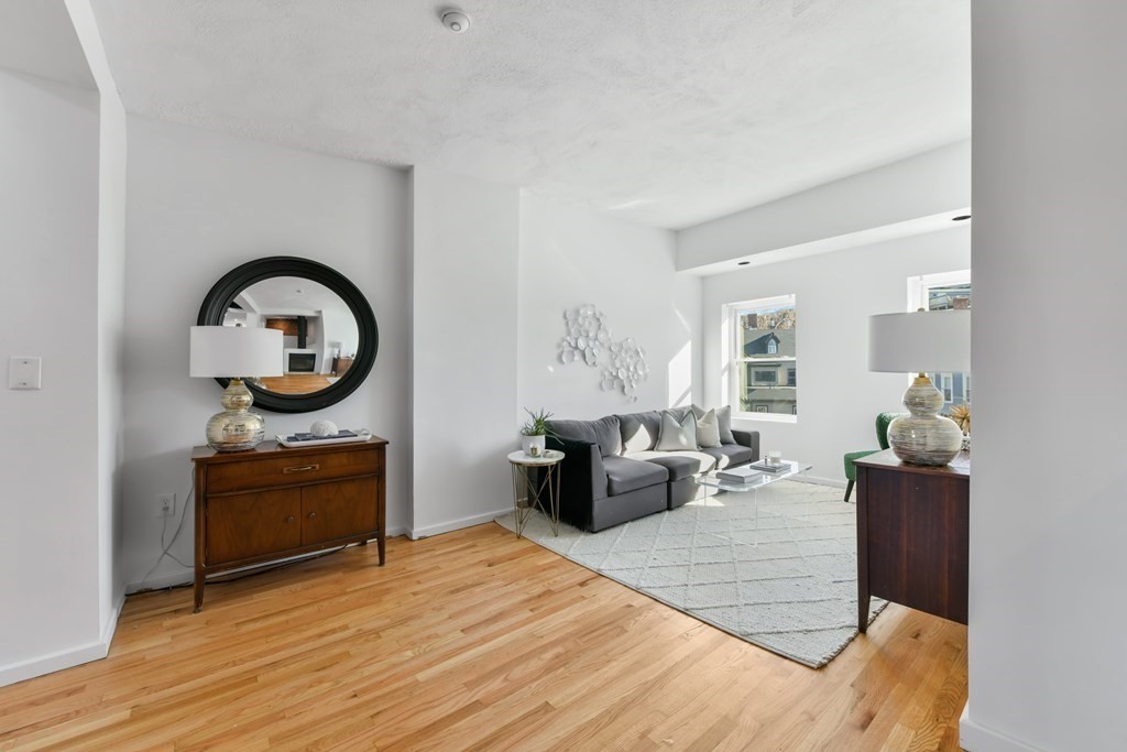 159 Dorchester St # 3