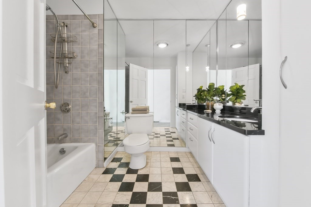 159 Dorchester St # 3