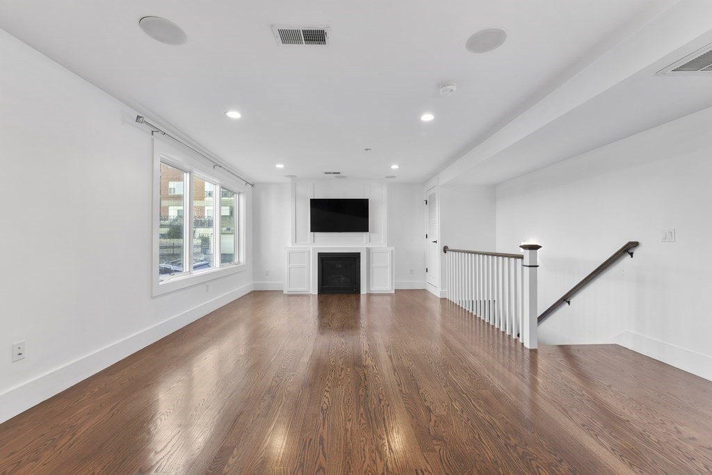 435 East 3rd Unit: Two