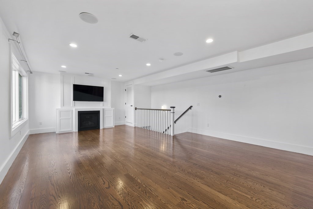 435 East 3rd Unit: Two