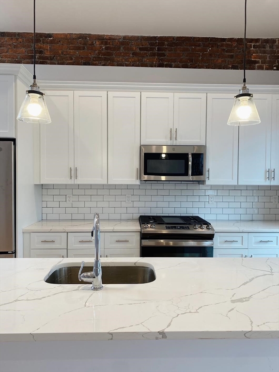 4 Mount Vernon St. # 3