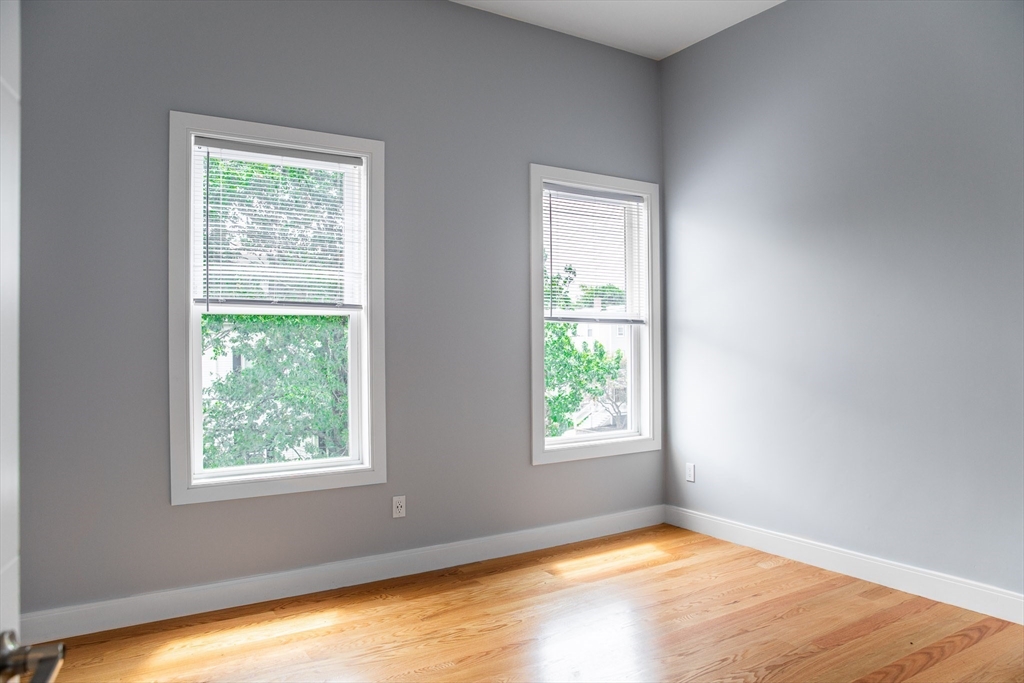 2 Mount Vernon St. # 3