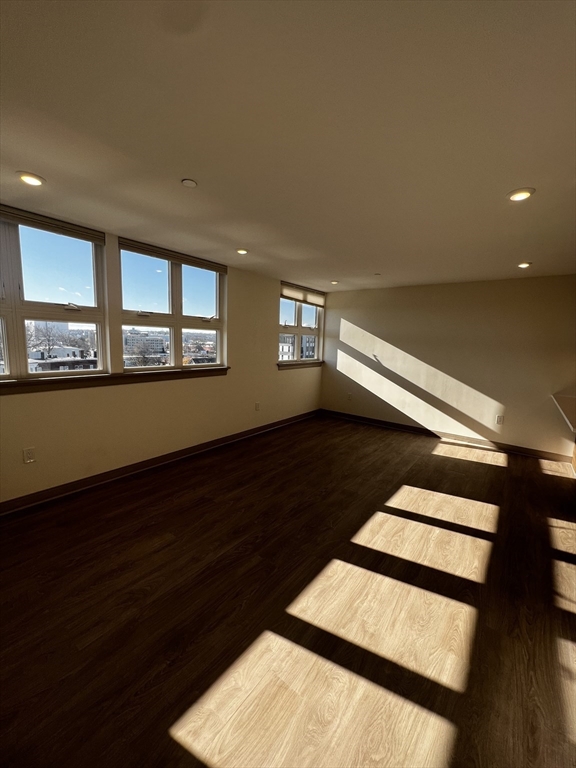 400 Dorchester St. # 601