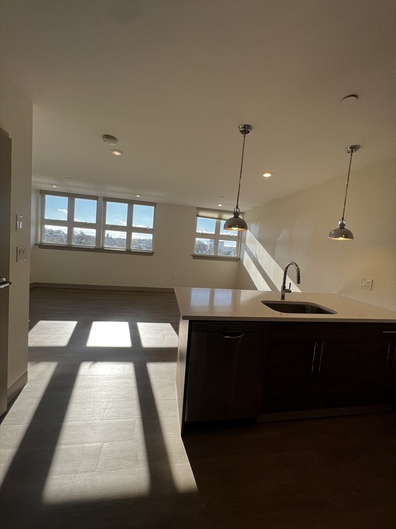 400 Dorchester St. # 601