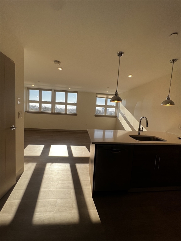 400 Dorchester St. # 601