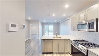 55 W Fifth St # 605