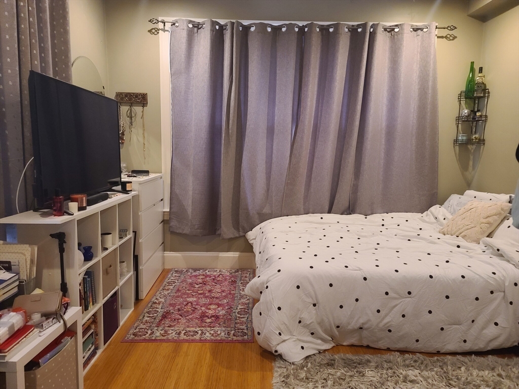 354 Dorchester St. # 1