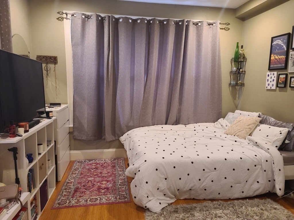 354 Dorchester St. # 1