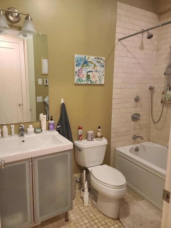 354 Dorchester St. # 1