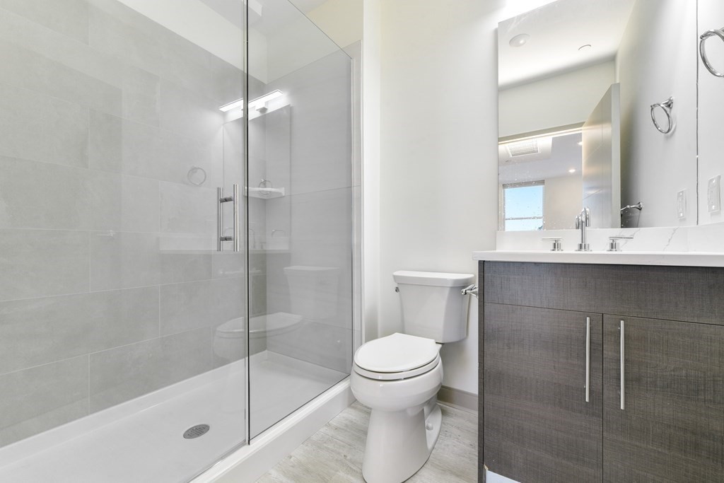 400 Dorchester # 506