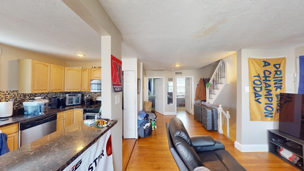 367 Dorchester St # C