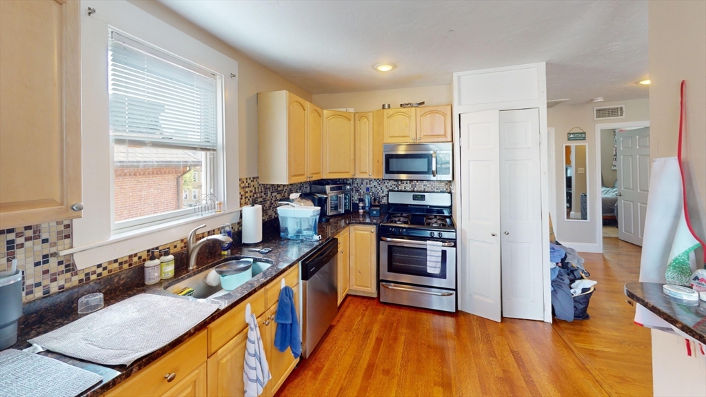 367 Dorchester St # C