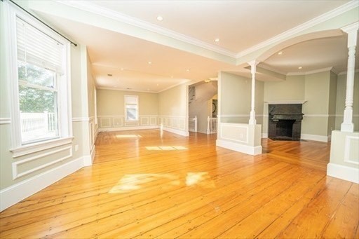 101 Sawyer St # 2