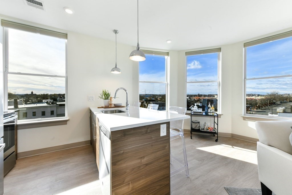 400 Dorchester St. # 502