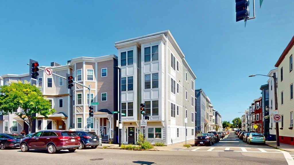 106 Boston Street Unit: ONE