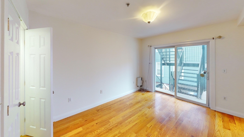 106 Boston Street Unit: ONE