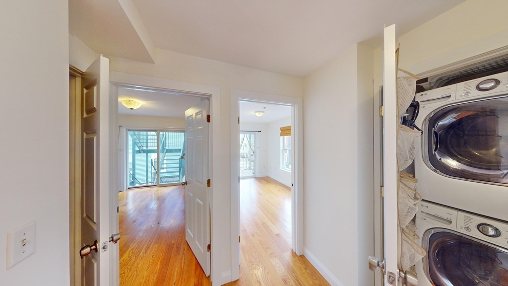 106 Boston Street Unit: ONE