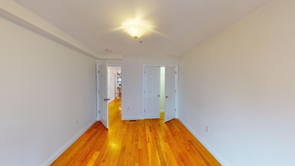 106 Boston Street Unit: ONE