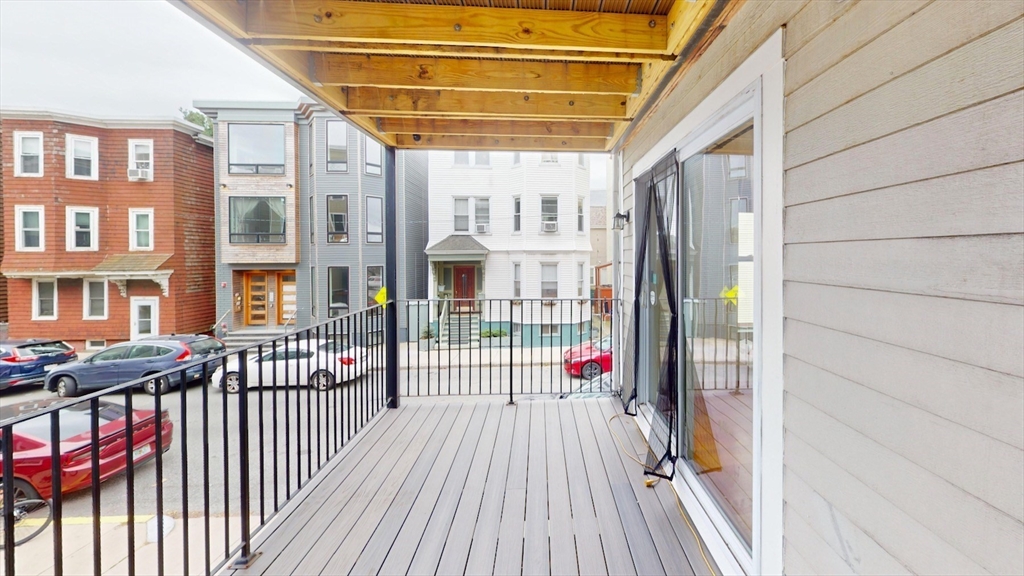 106 Boston Street Unit: ONE