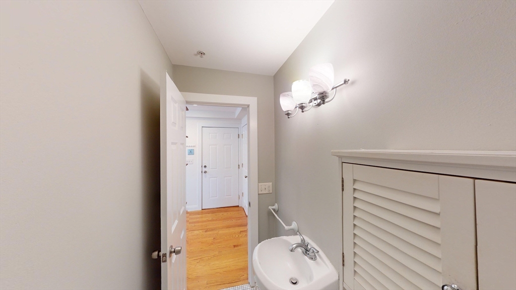 106 Boston Street Unit: ONE