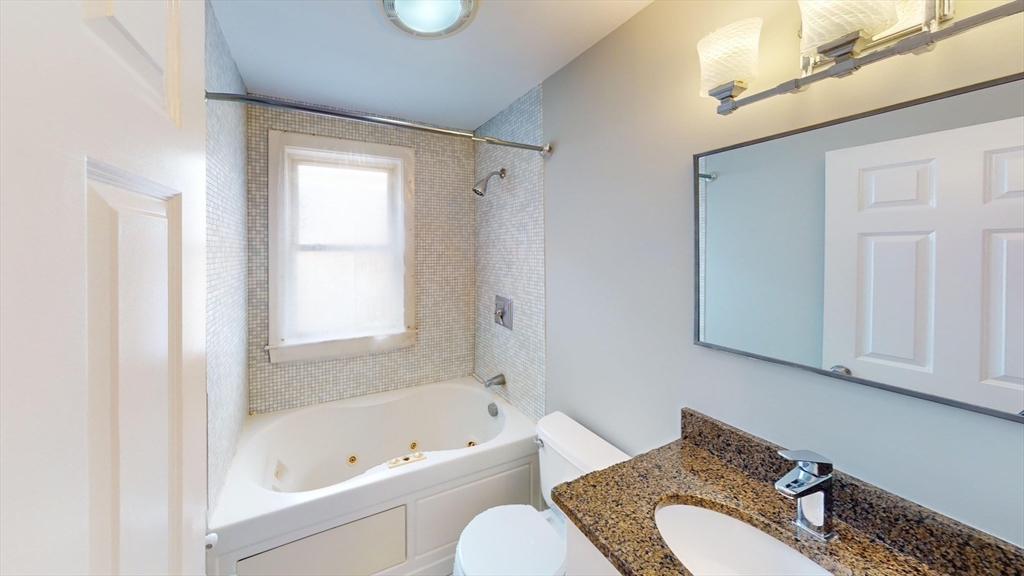 106 Boston Street Unit: ONE