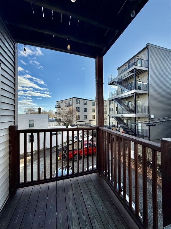 31 Jenkins St # 2