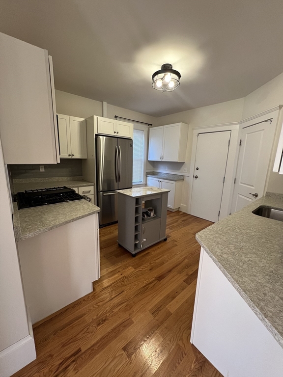 40 King St. # 2 Unit: #2