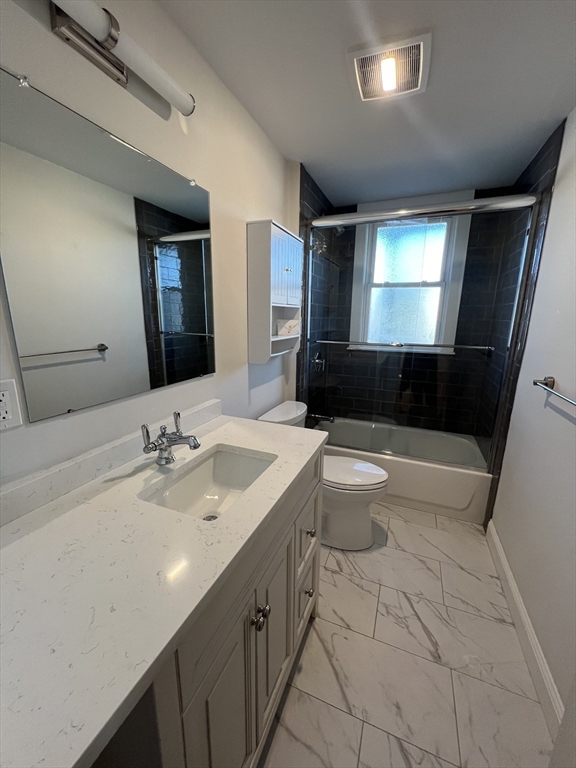 40 King St. # 2 Unit: #2