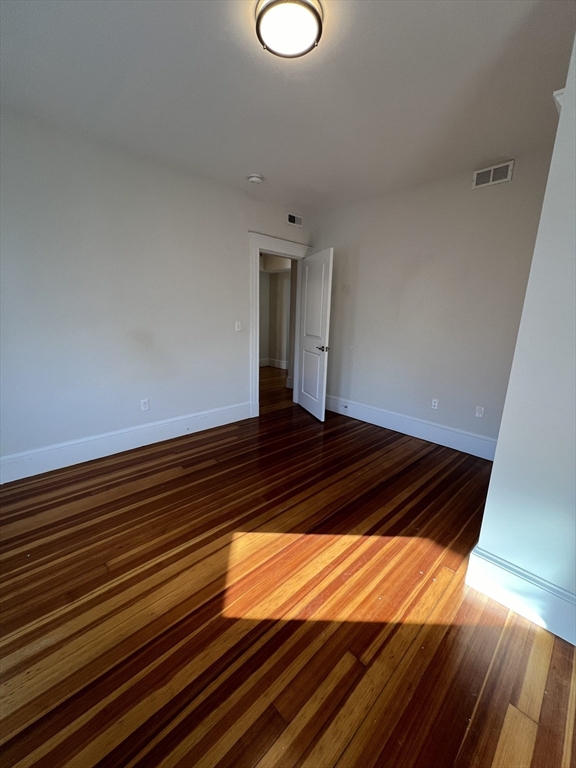 40 King St. # 2 Unit: #2