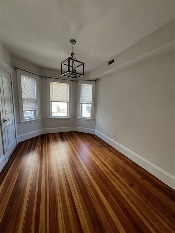 40 King St. # 2 Unit: #2