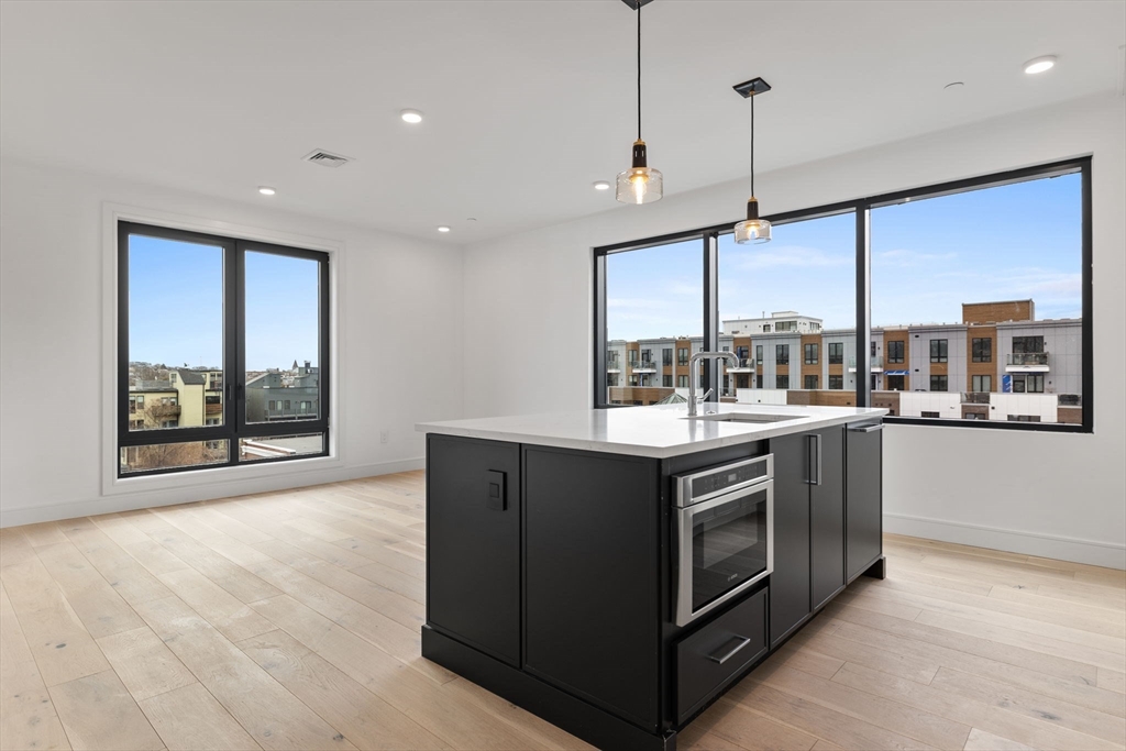 33 A St. # 501
