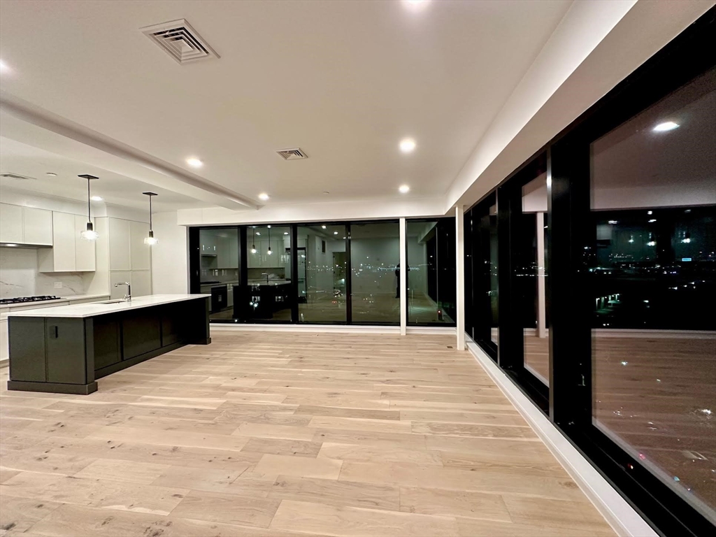 33 A St. # 501