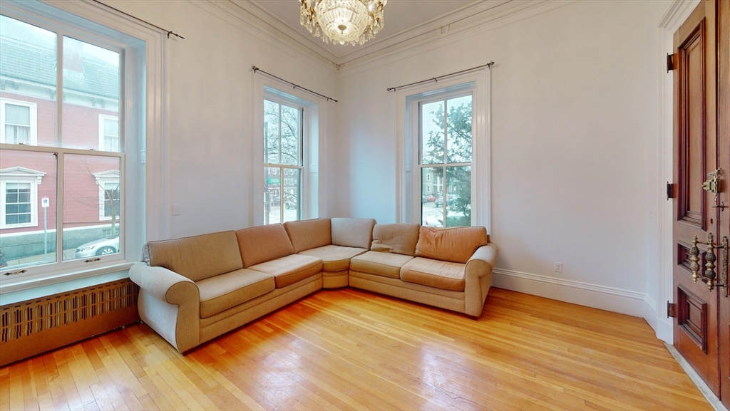 789 East Broadway # 1A