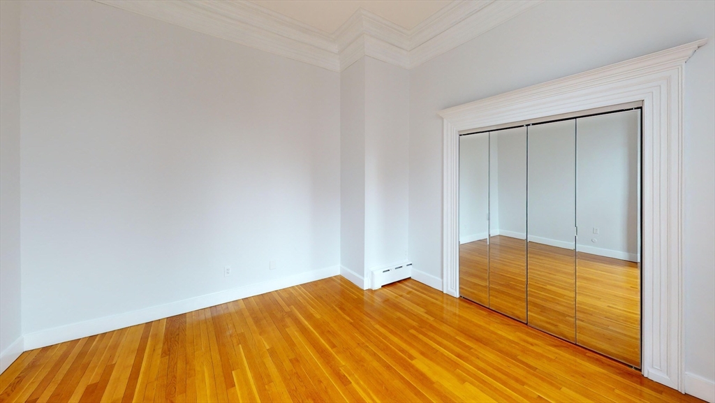 789 East Broadway # 1A