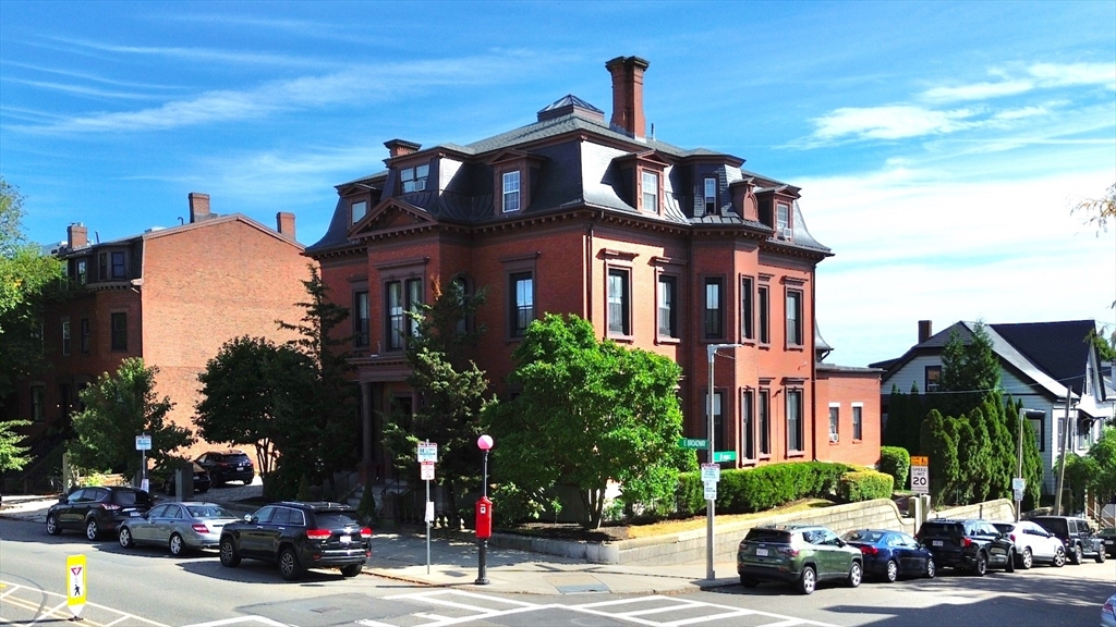 789 East Broadway # 1A