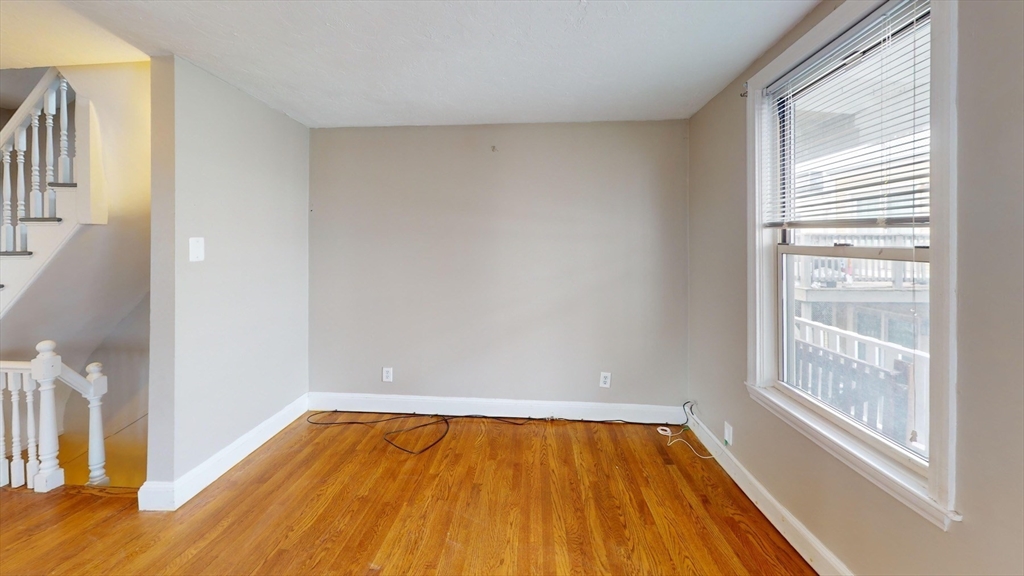 367 Dorchester St # 3