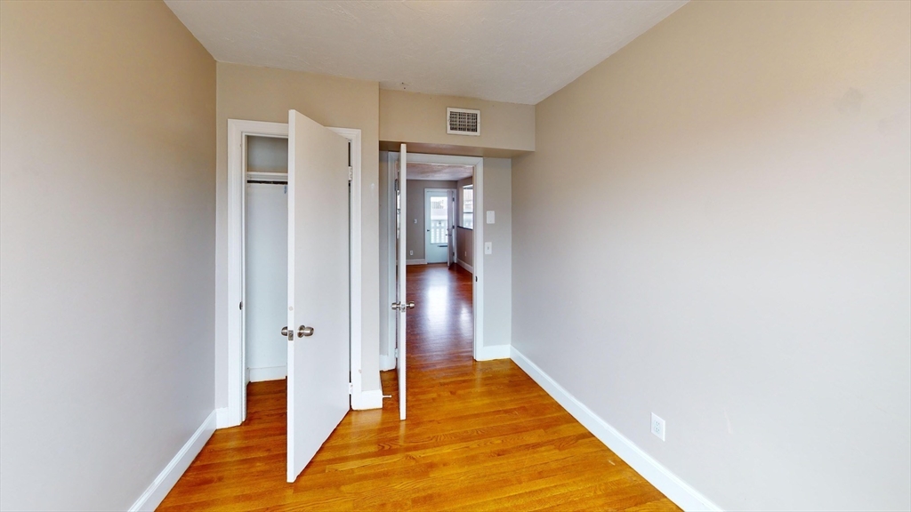 367 Dorchester St # 3