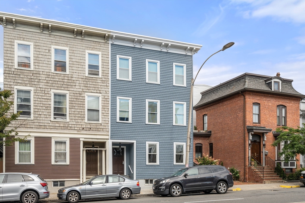 367 Dorchester St # 1