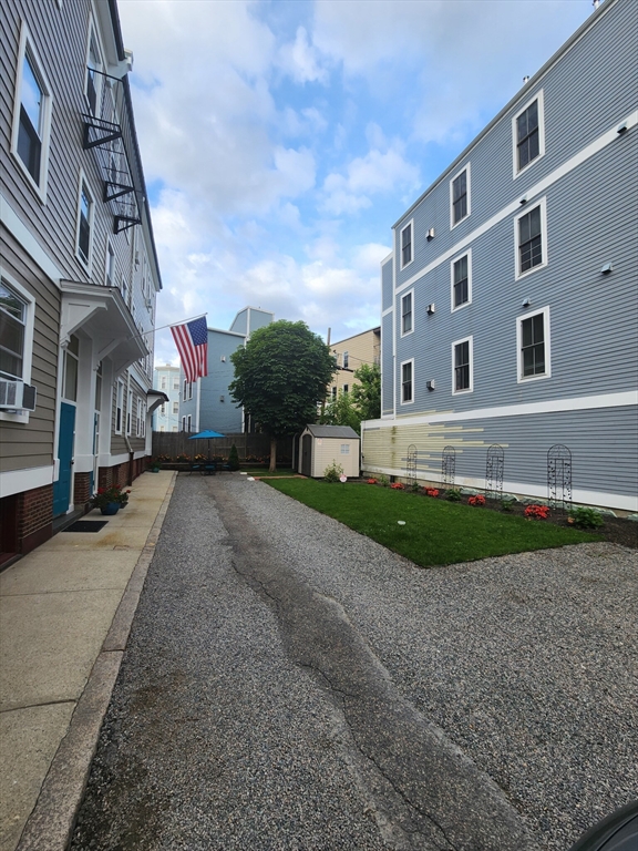 5 Sayward Place # 3