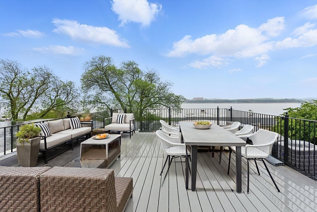 1650 Columbia Rd # 3