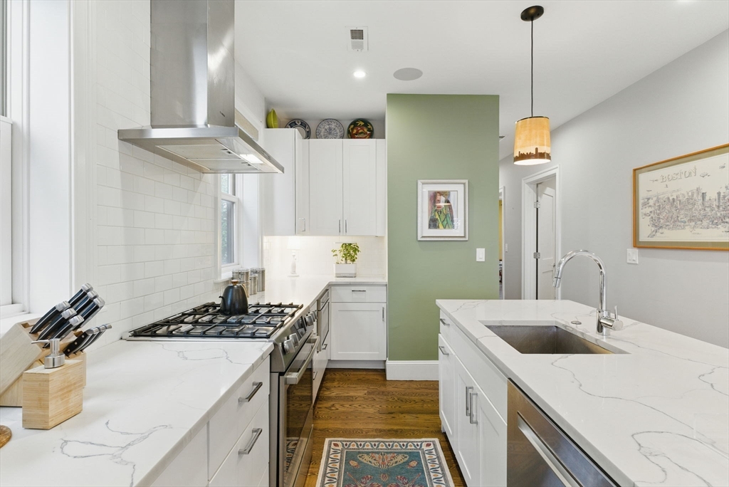 1650 Columbia Rd # 3
