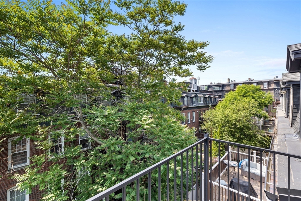 11 Beckler Ave