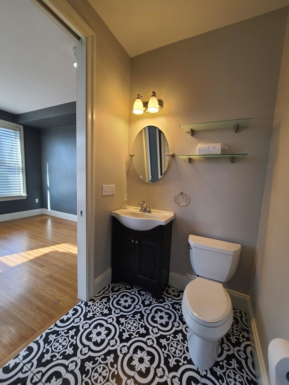 354 Dorchester St # 3