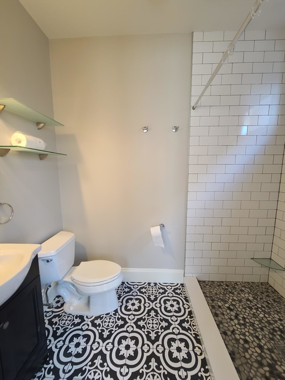 354 Dorchester St # 3