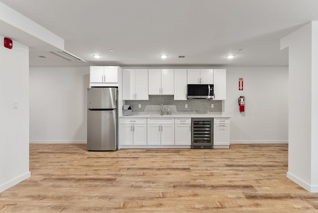 267 Old Colony Avenue # 24