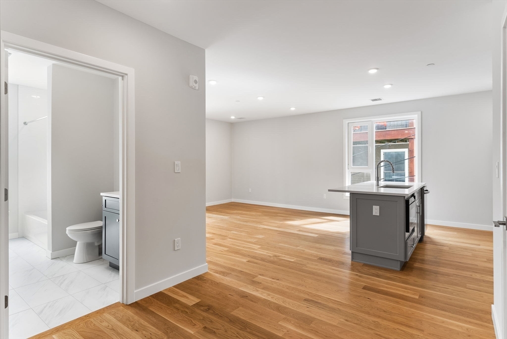 267 Old Colony Avenue # 24