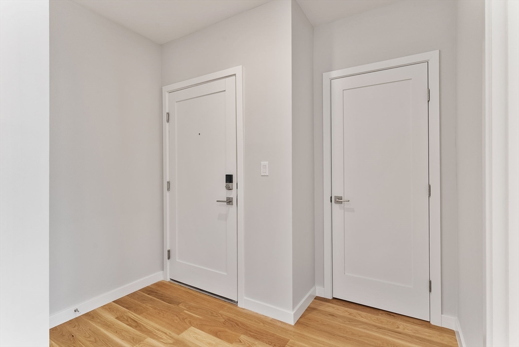 267 Old Colony Avenue # 24